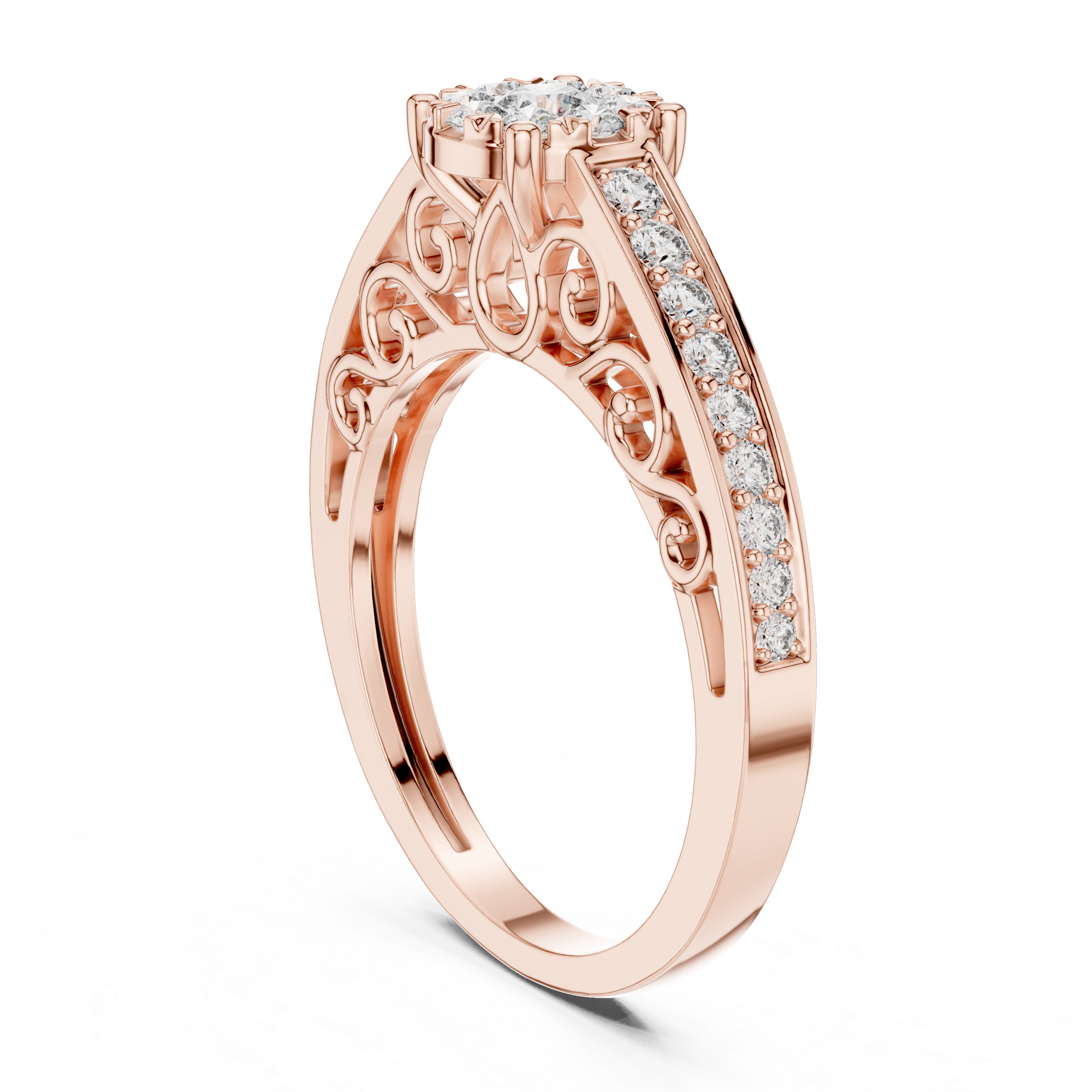 Cluster diamond and intricate filigree detailing on the band.