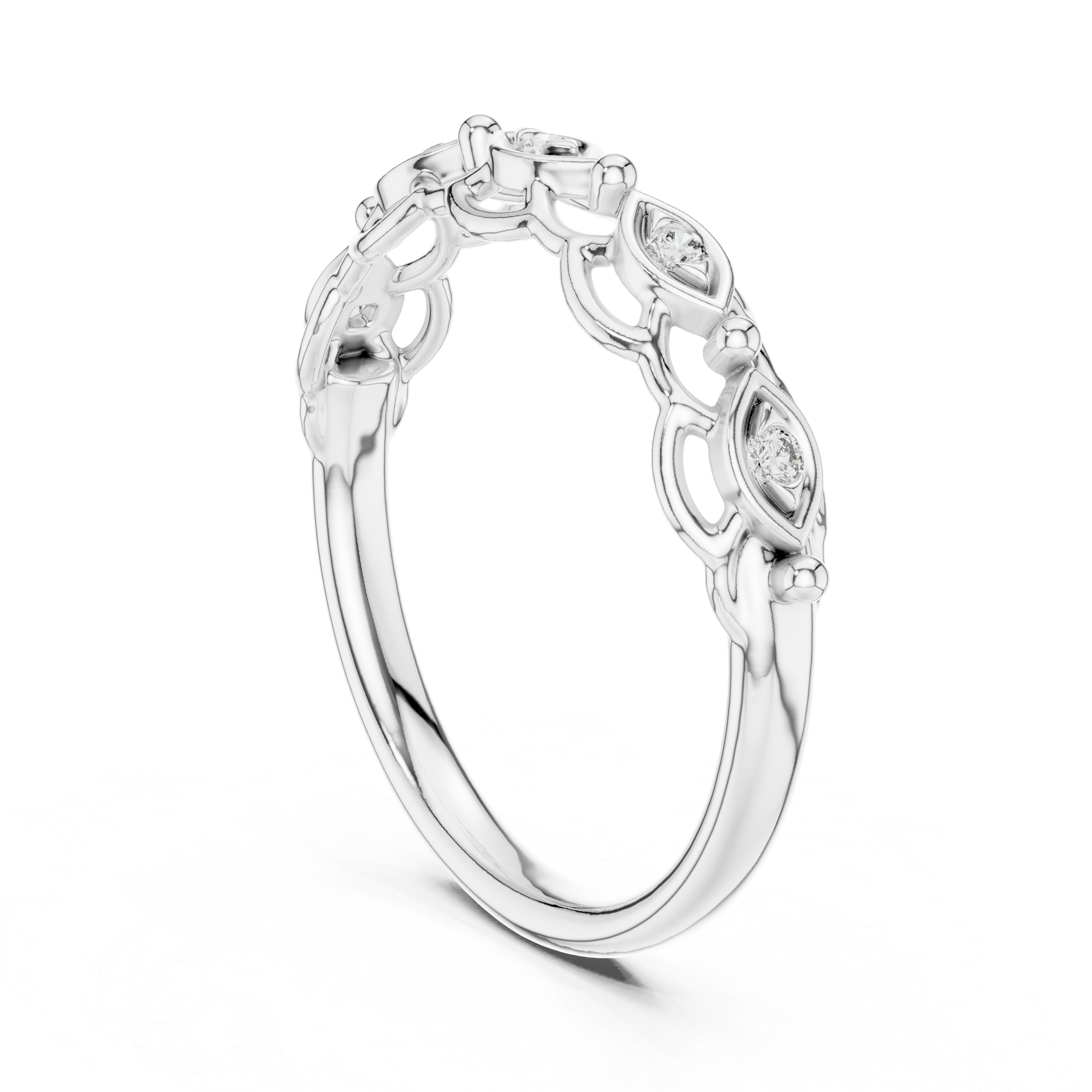 Marquise-shaped diamond motifs and openwork detailing.