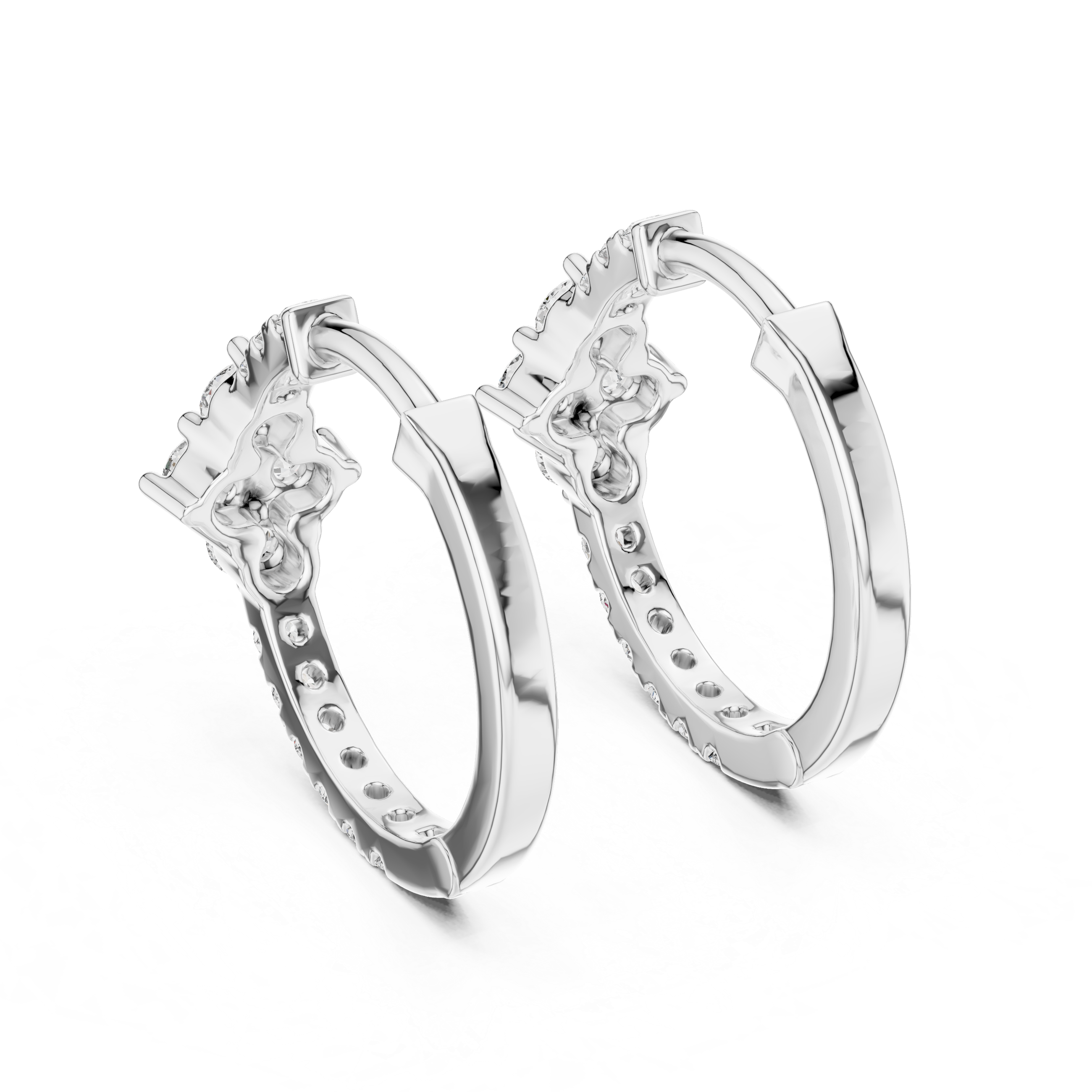 Exquisite Rose Gold Hoop Earrings Adorned with Brilliant Diamond