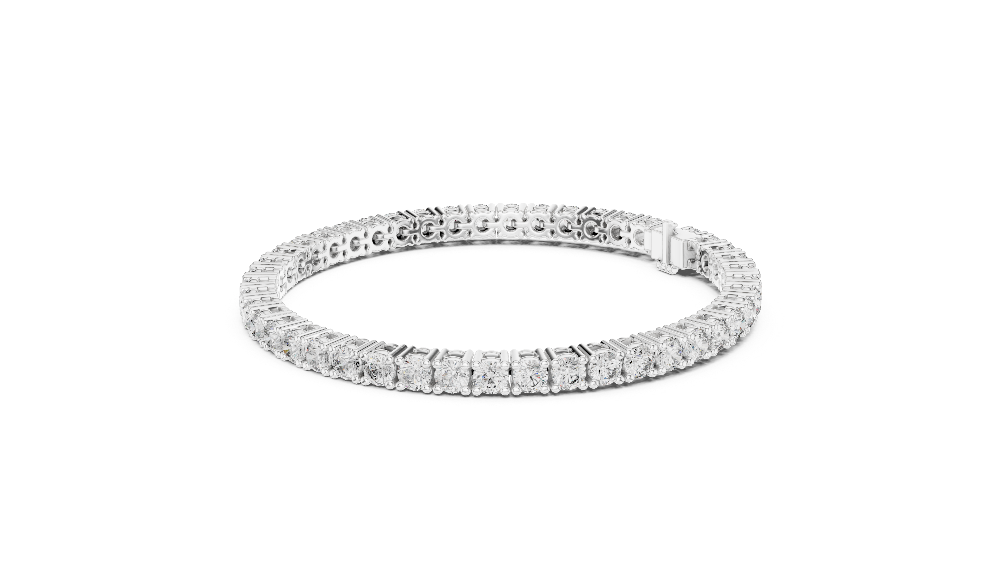 Bracelet with round diamonds in a tennis style.