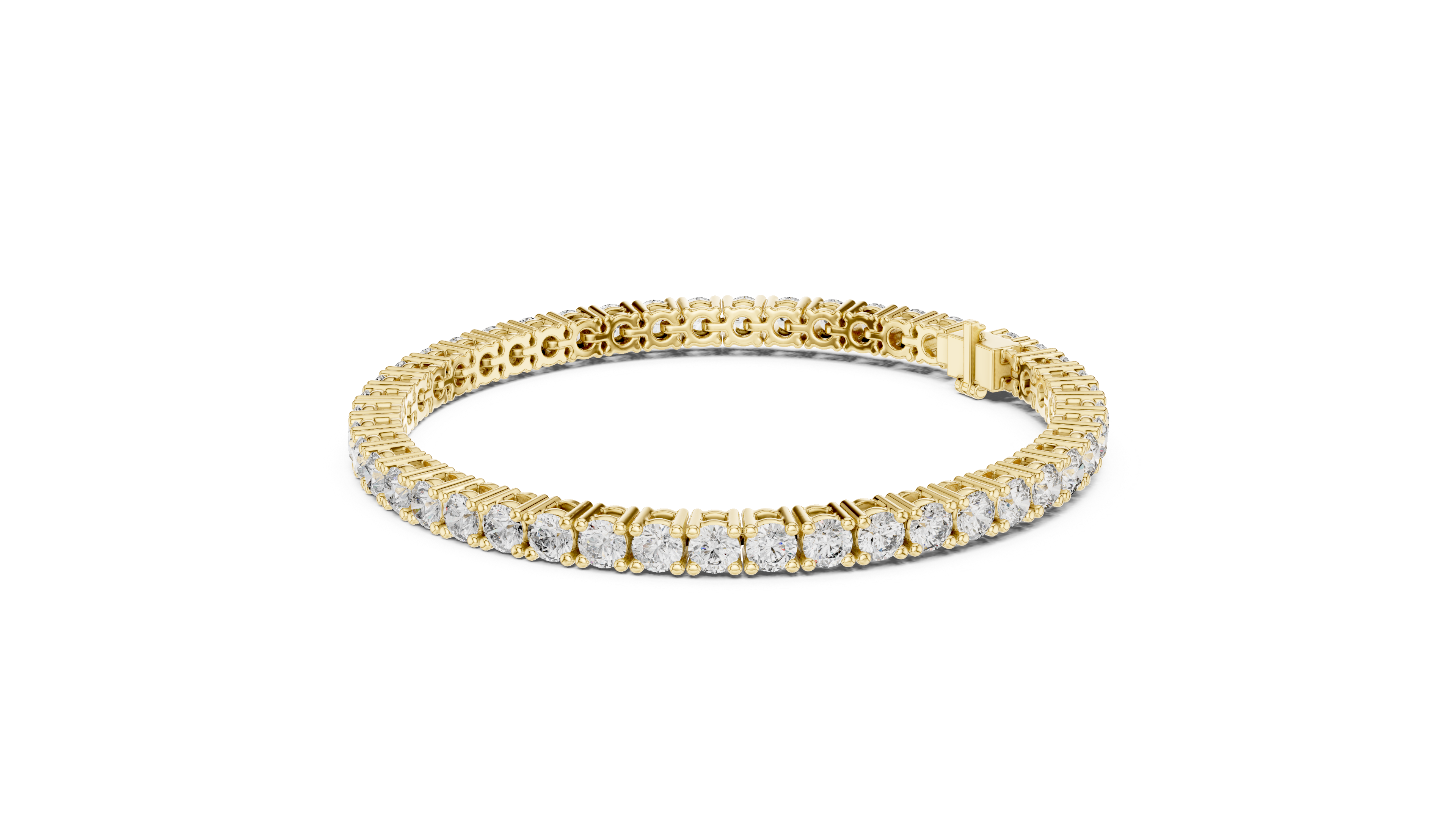 Bracelet with round diamonds in a tennis style.